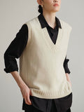 Sleeveless Knitted Vest