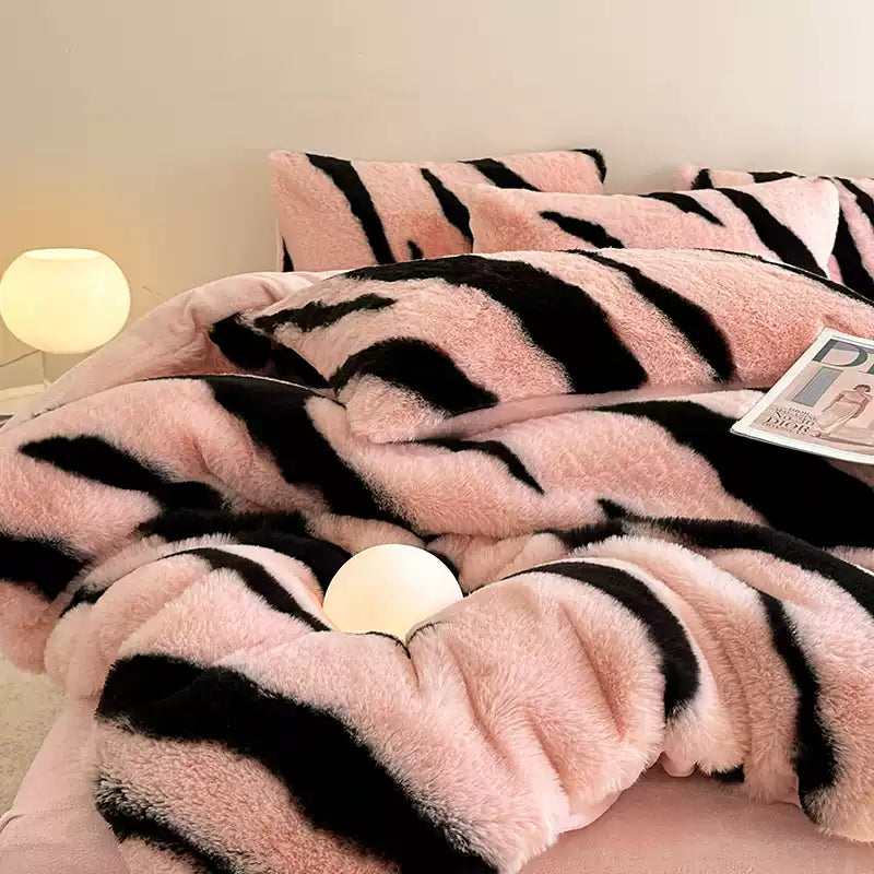 Class A Pink Leopard Double-sided Rabbit Plush Thickened 4-pieces Bedding Sheets Set