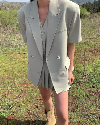 Retro V-neck Vest & Pleated skirt &Double-breasted 3 Pieces Blazer Suit