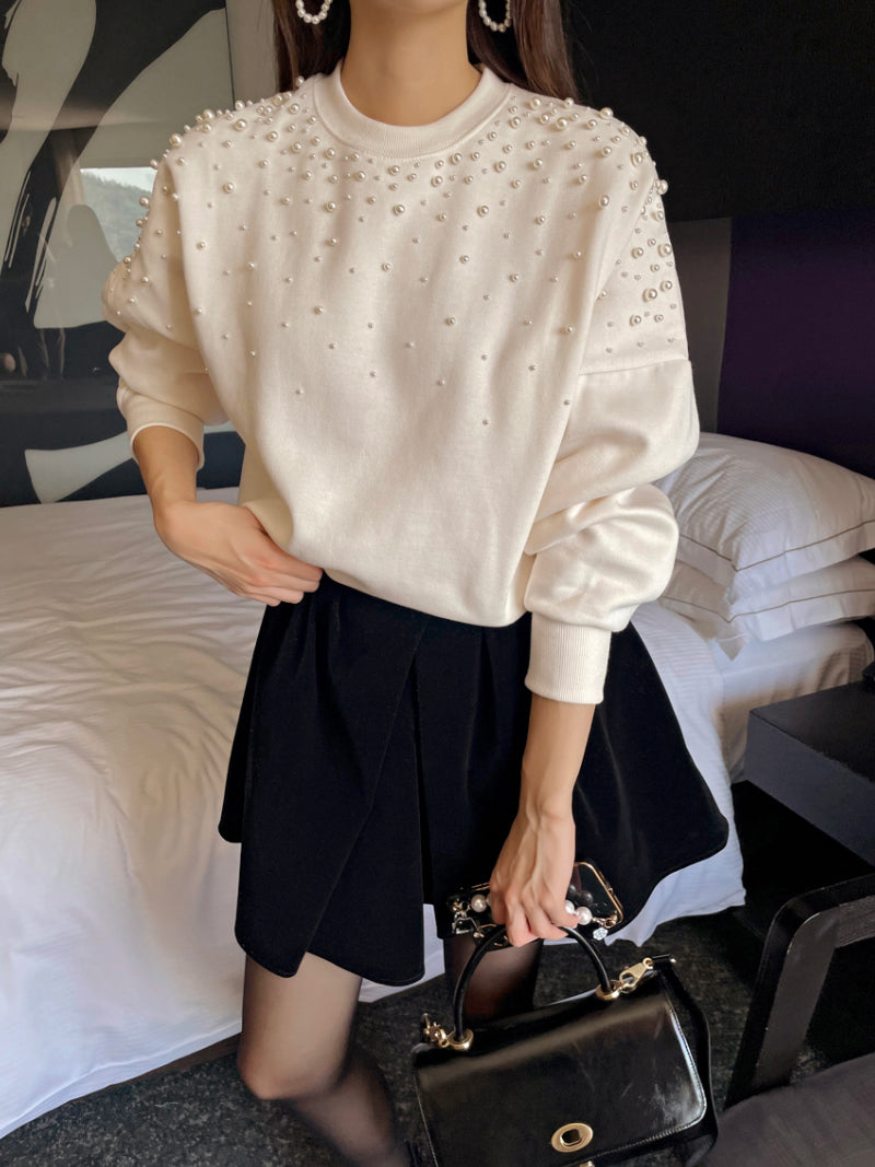 Round neck beaded loose long sleeve pullover sweatshirt