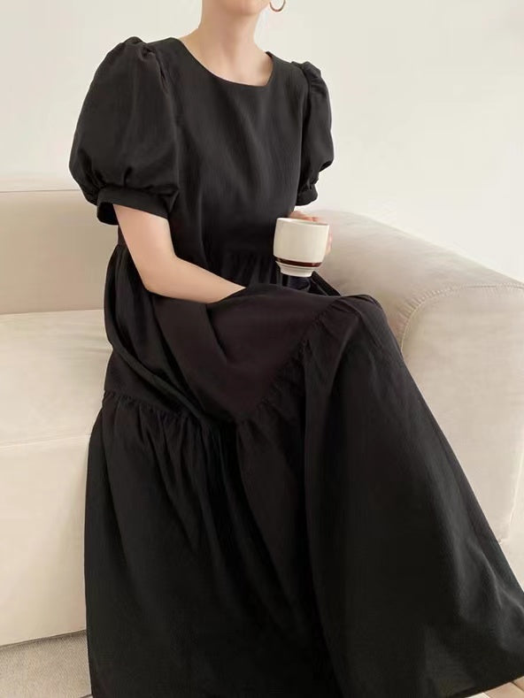 Simple Round Neck Loose Puff Sleeve Pleated Dress - PAINEVIDA