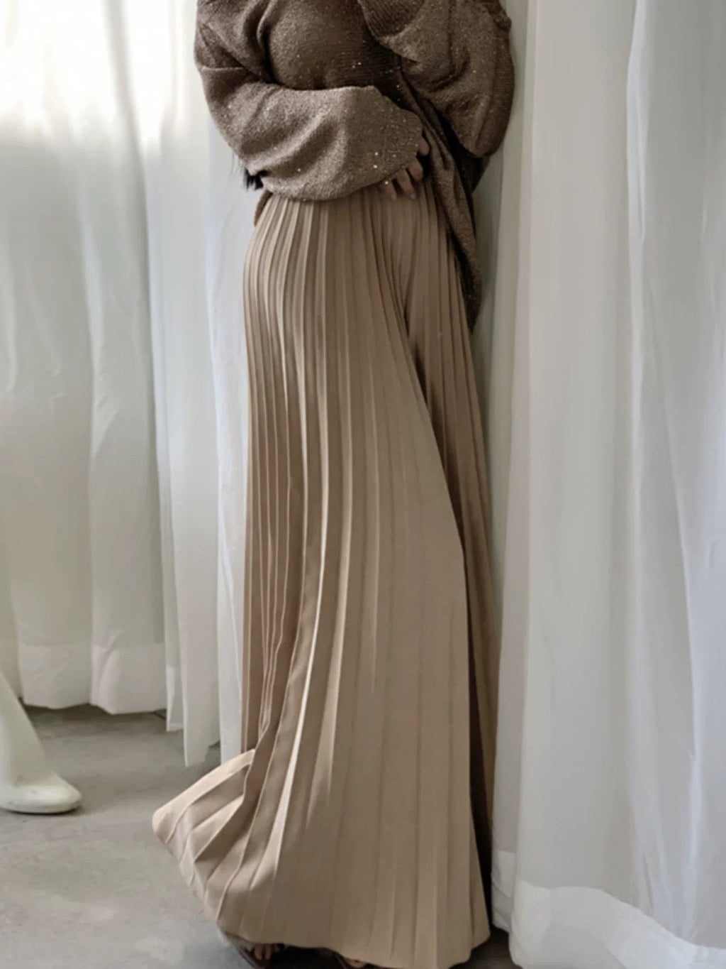 High Waist Slim White Pleated Casual Pants by painevida
