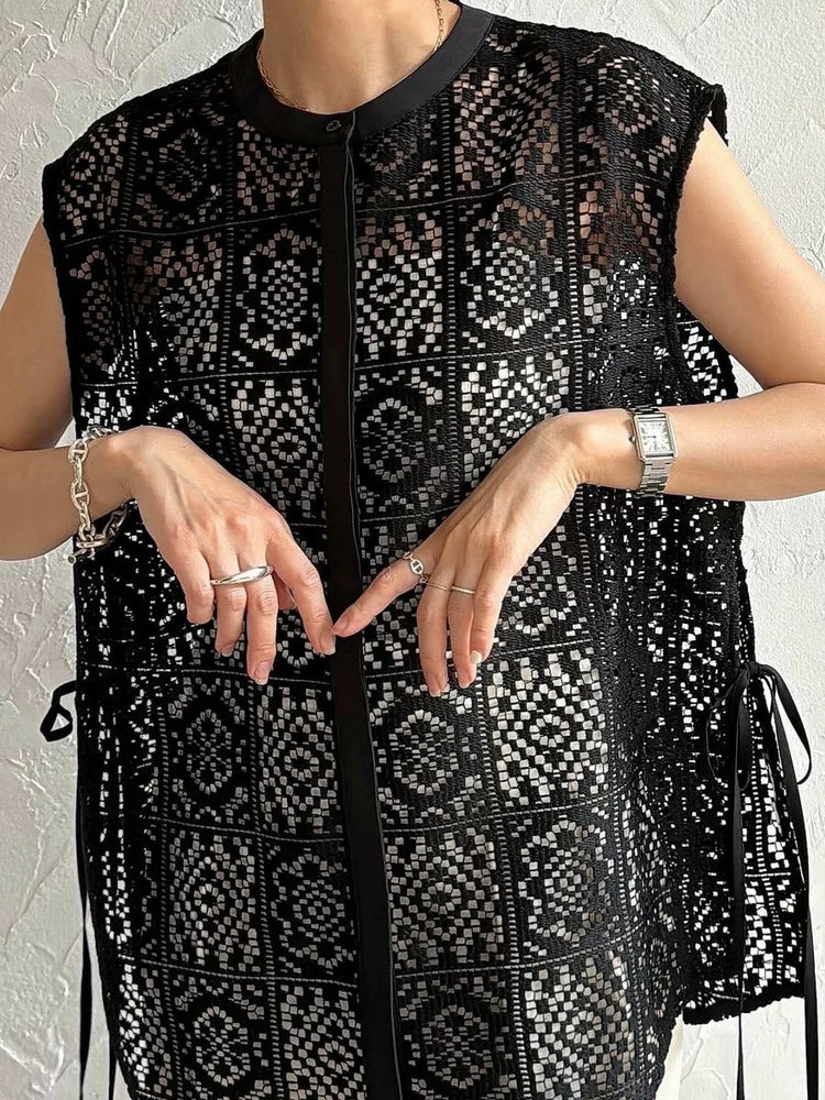 Round Neck Lace Hollow Hook Flower Shirt Short Sleeves by painevida