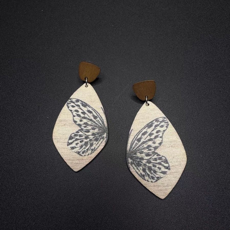 Vintage Designer Niche Earrings by painevida