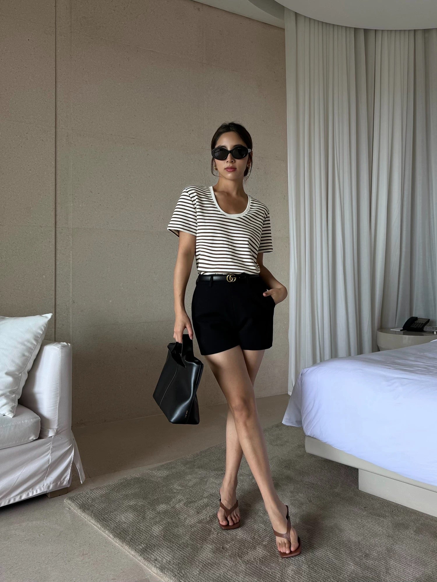 Striped U-neck short-sleeved T-shirt