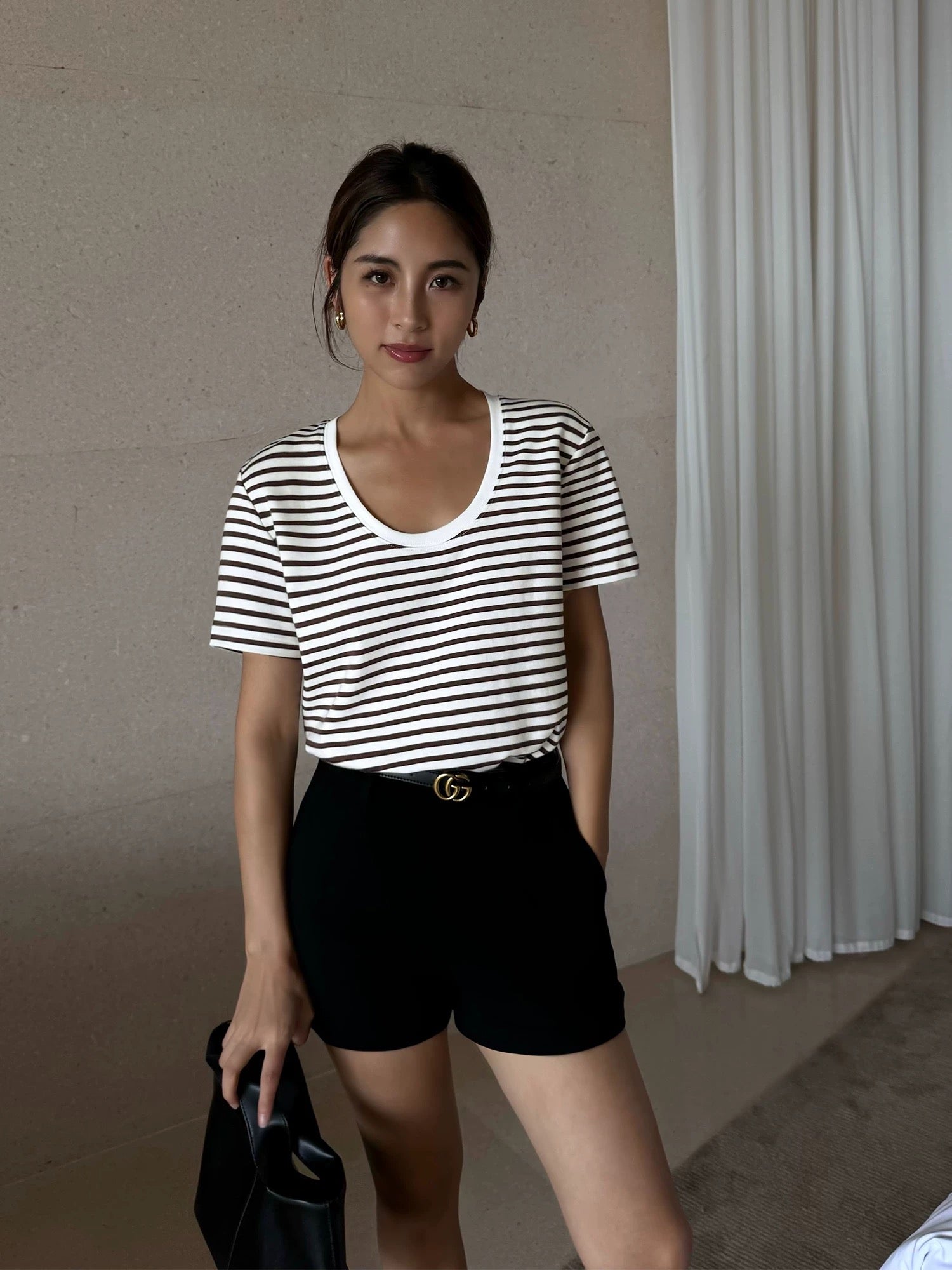 Striped U-neck short-sleeved T-shirt