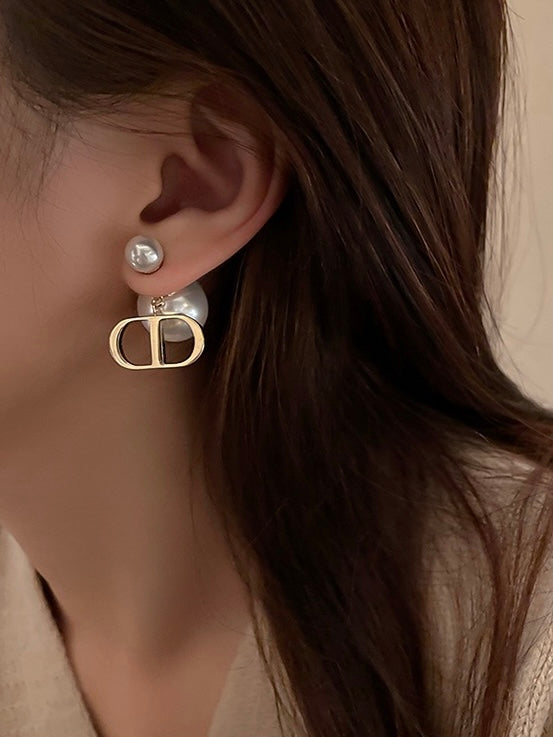 Elegant Pearl Earrings - PAINEVIDA