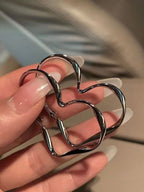 Cold Style Love Earrings - PAINEVIDA