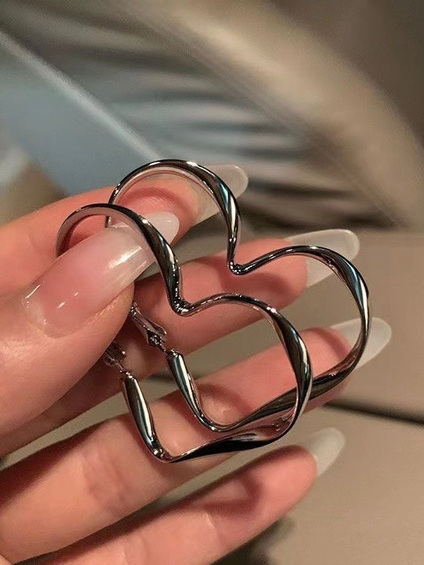 Cold Style Love Earrings - PAINEVIDA