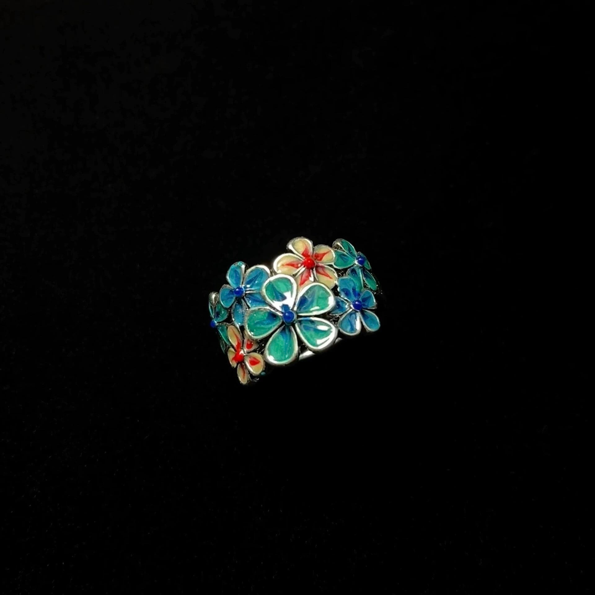 Vintage Enamel Flower Ring