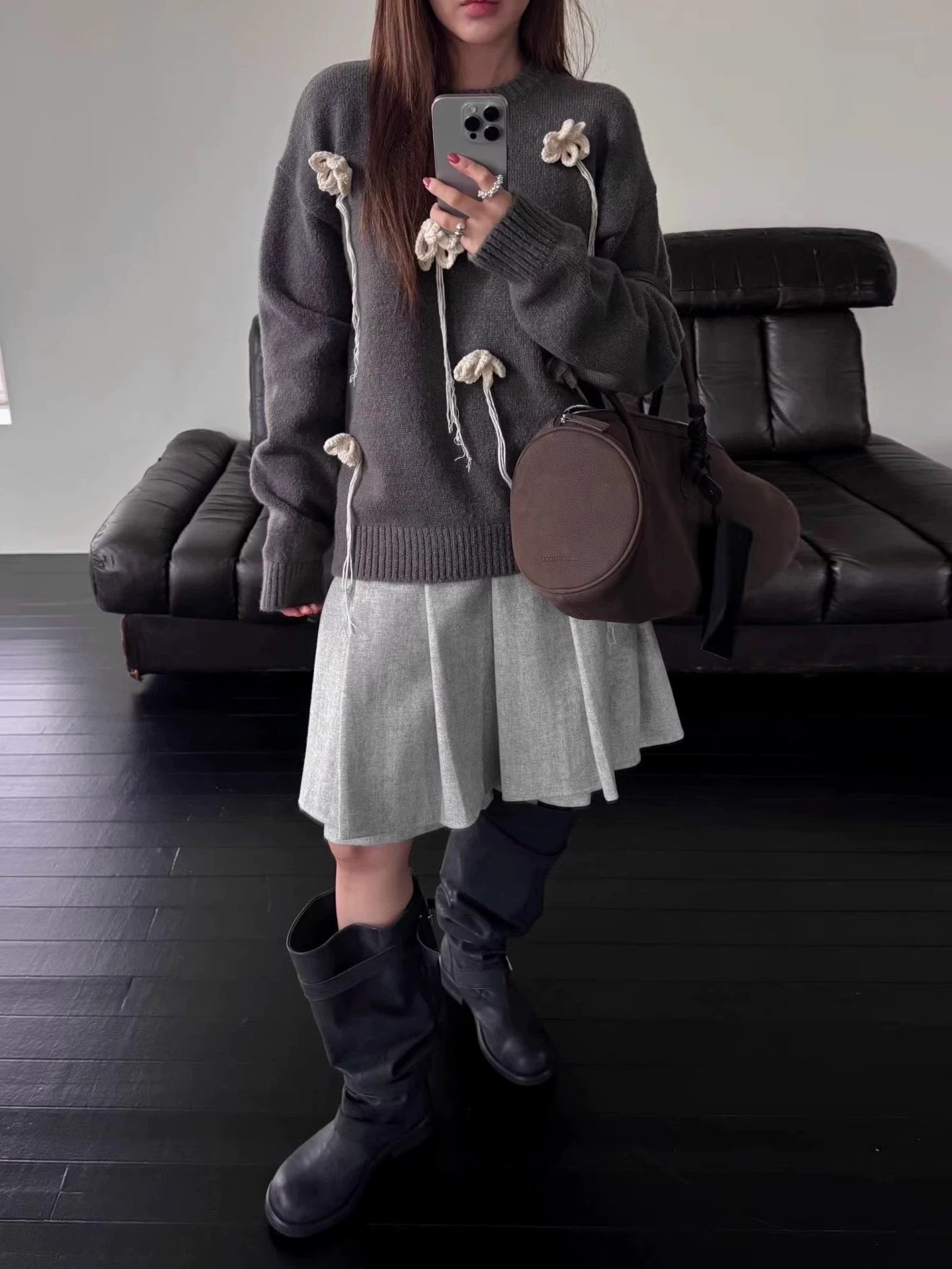 Handmade 3D Flower Decorated Knitwear