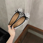 Low-Cut Flat Polka Dot Loafers by painevida