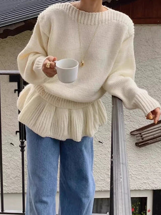Long-Sleeved Knit Sweater + Layered Lace Skirt - PAINEVIDA