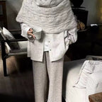 100% Wool Windproof 3D Cable Knit Turtleneck Cape Vest