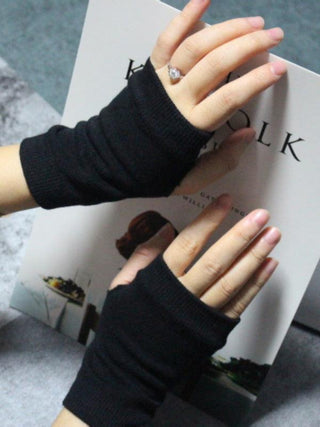 Simple Solid Color Knitting Gloves