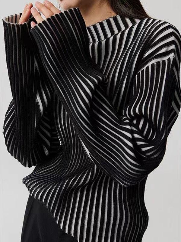 Black and White Contrast Turtleneck Knit Sweater