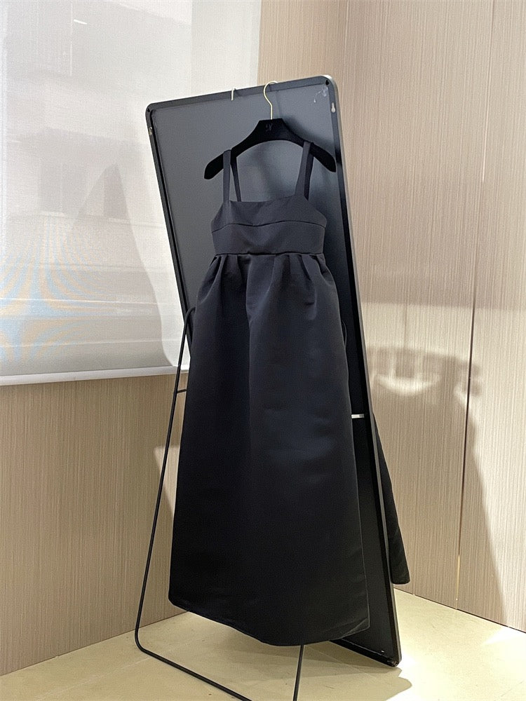 Elegant Black Strapless Evening Dress - PAINEVIDA