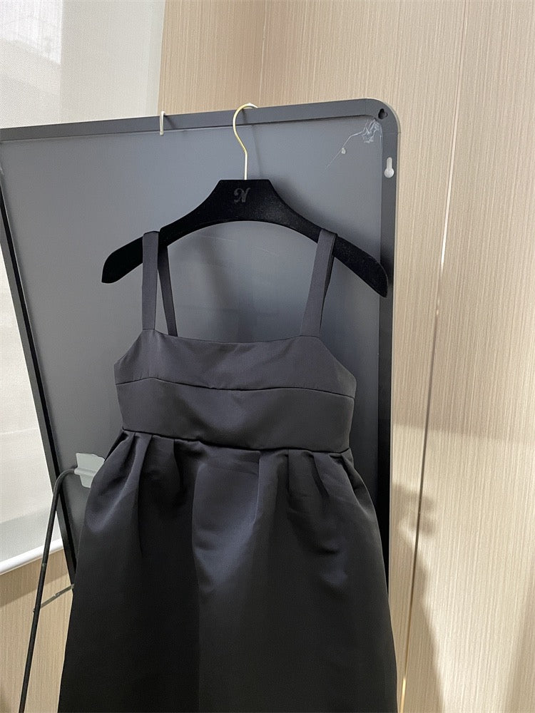 Elegant Black Strapless Evening Dress - PAINEVIDA