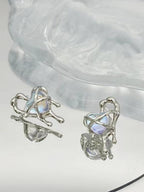 Lava Cutout Heart Stud Earrings - PAINEVIDA