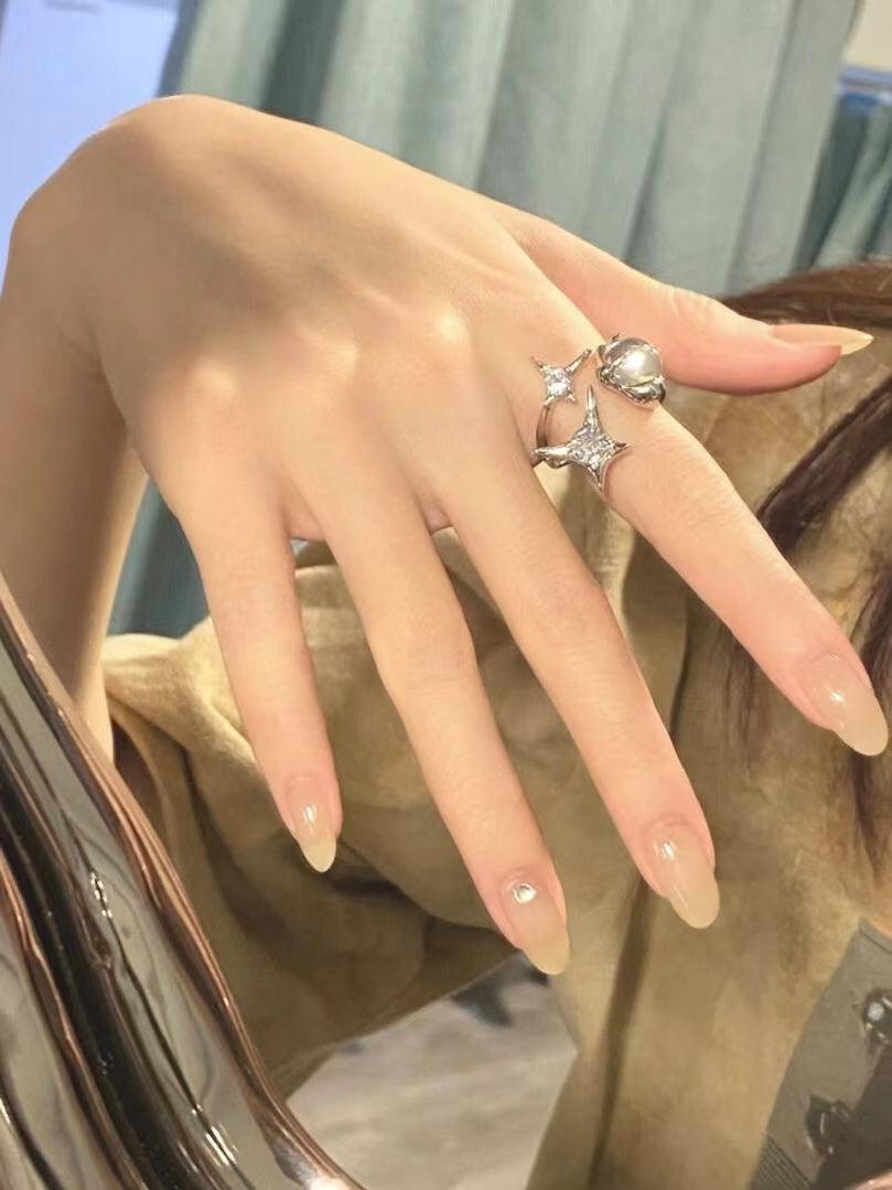 Irregular Moonstone Statement Rings Set by painevida