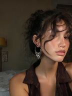 去除水印的耳环展示图