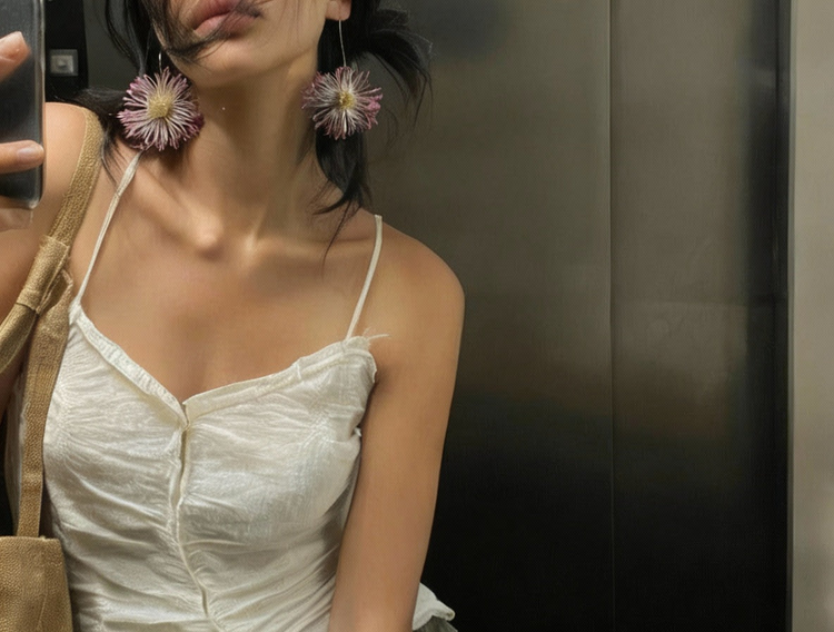 Raffia Sunflower Earrings by painevida
