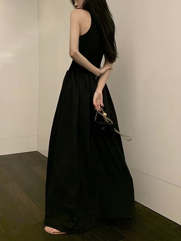 Minimalist Sleeveless Elegant Long Dress - PAINEVIDA