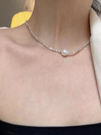 Mini Triangle Geometric Shard Silver Necklace - PAINEVIDA