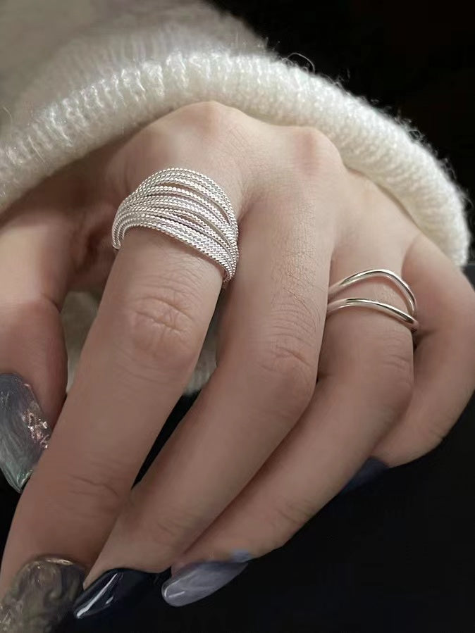 Exaggerated Ring With Layered Strands - PAINEVIDA