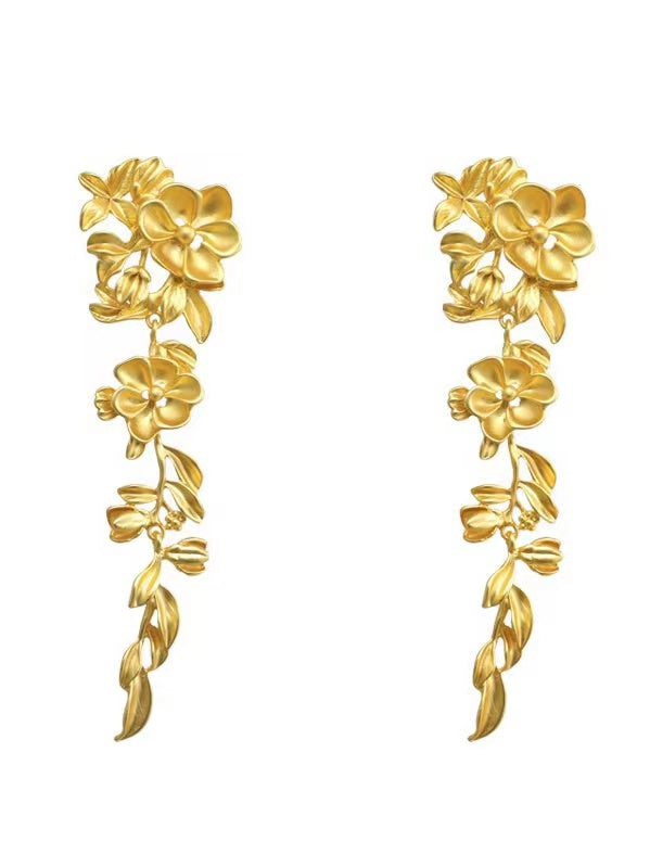 Gold Flower Long Leaf Earrings - PAINEVIDA