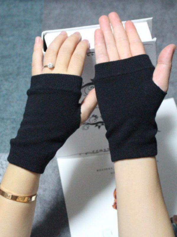 Simple Solid Color Knitting Gloves by painevida
