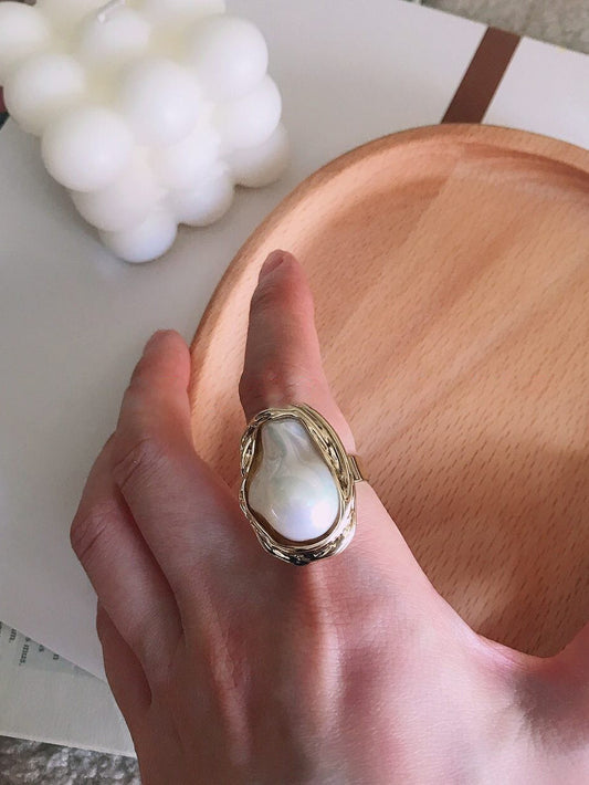 Geometric Irregular Pearl Ring