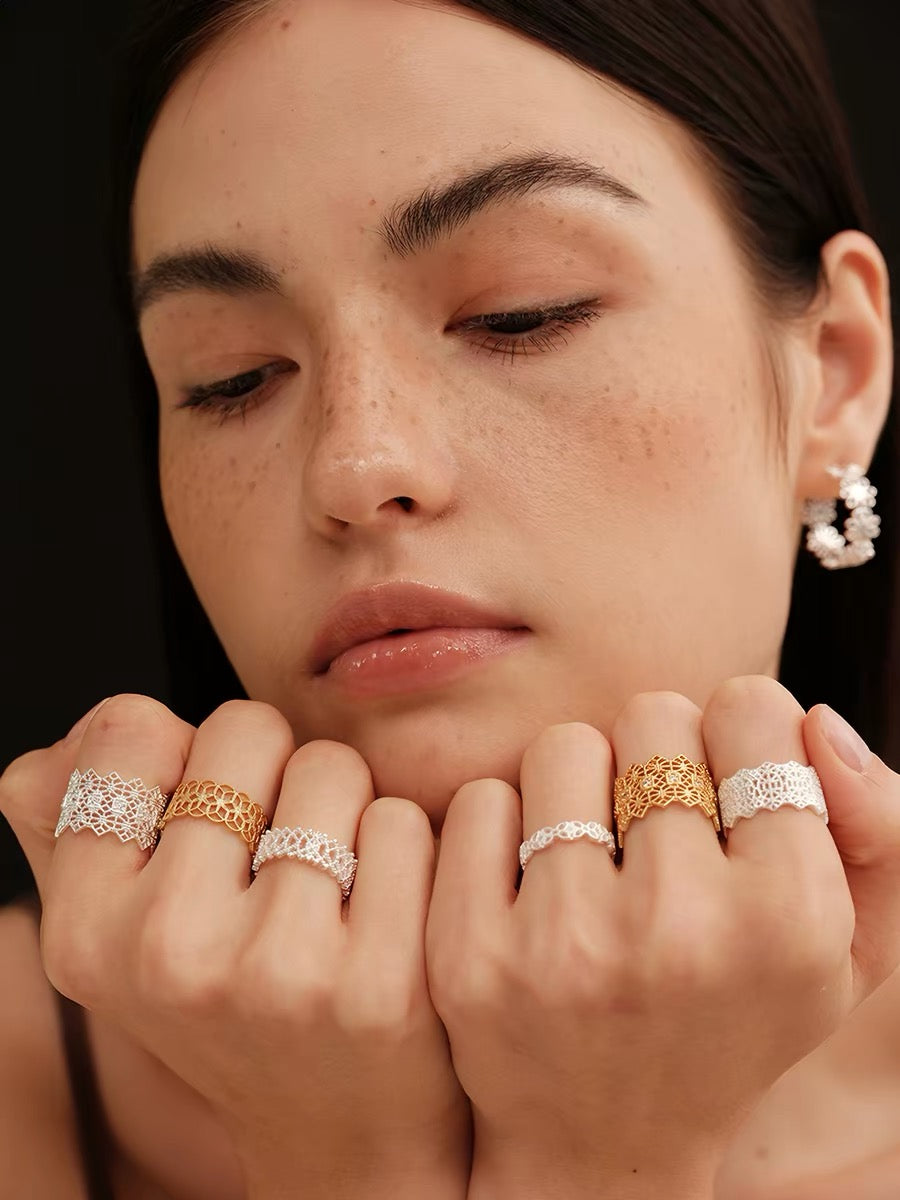 Exquisite Hollow out Openwork Lace Ring