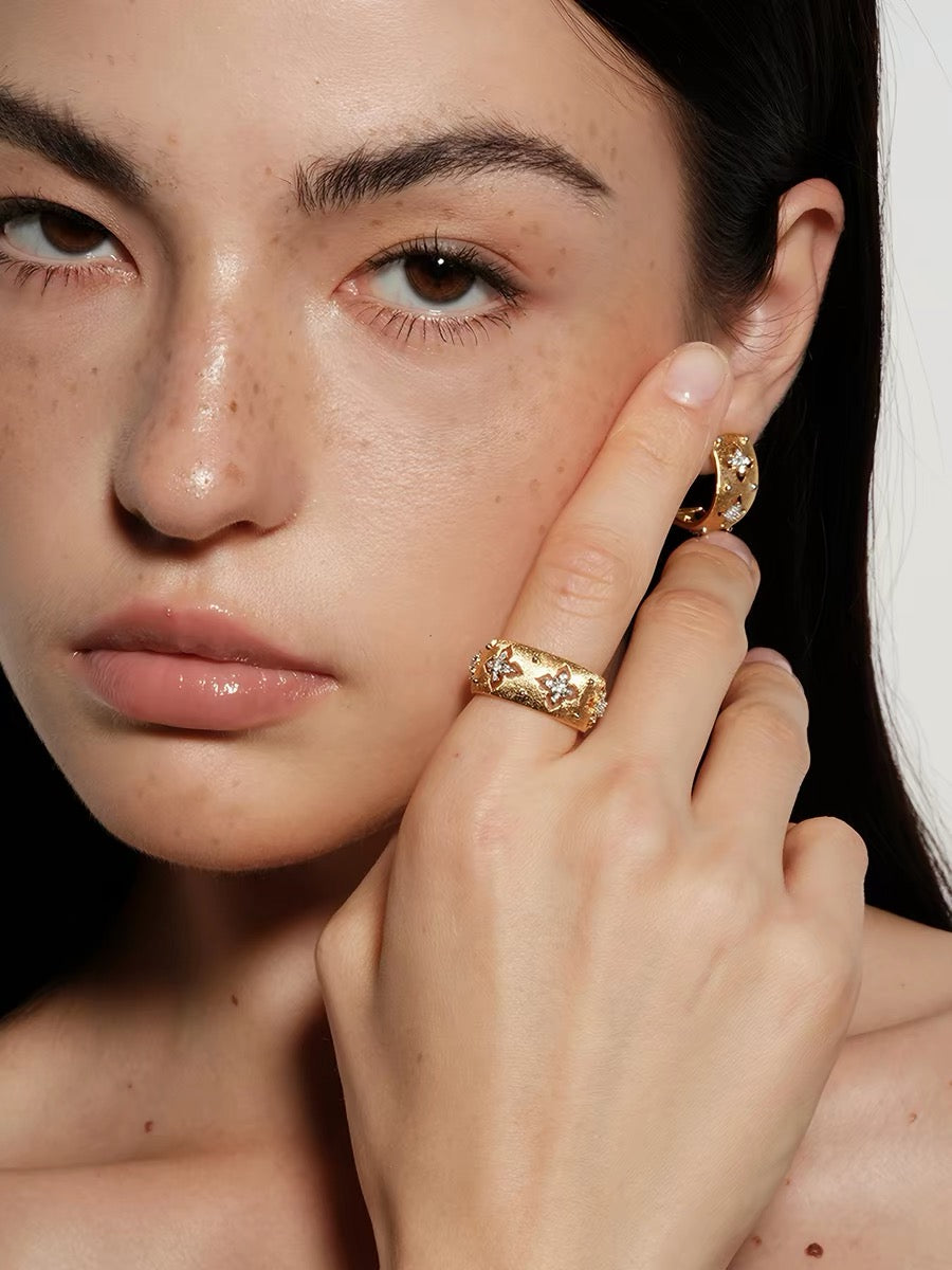 Openwork Floral Brushed Diamond Ring