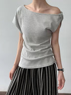 Asymmetrical Off-Shoulder Button-Down T-Shirt - PAINEVIDA