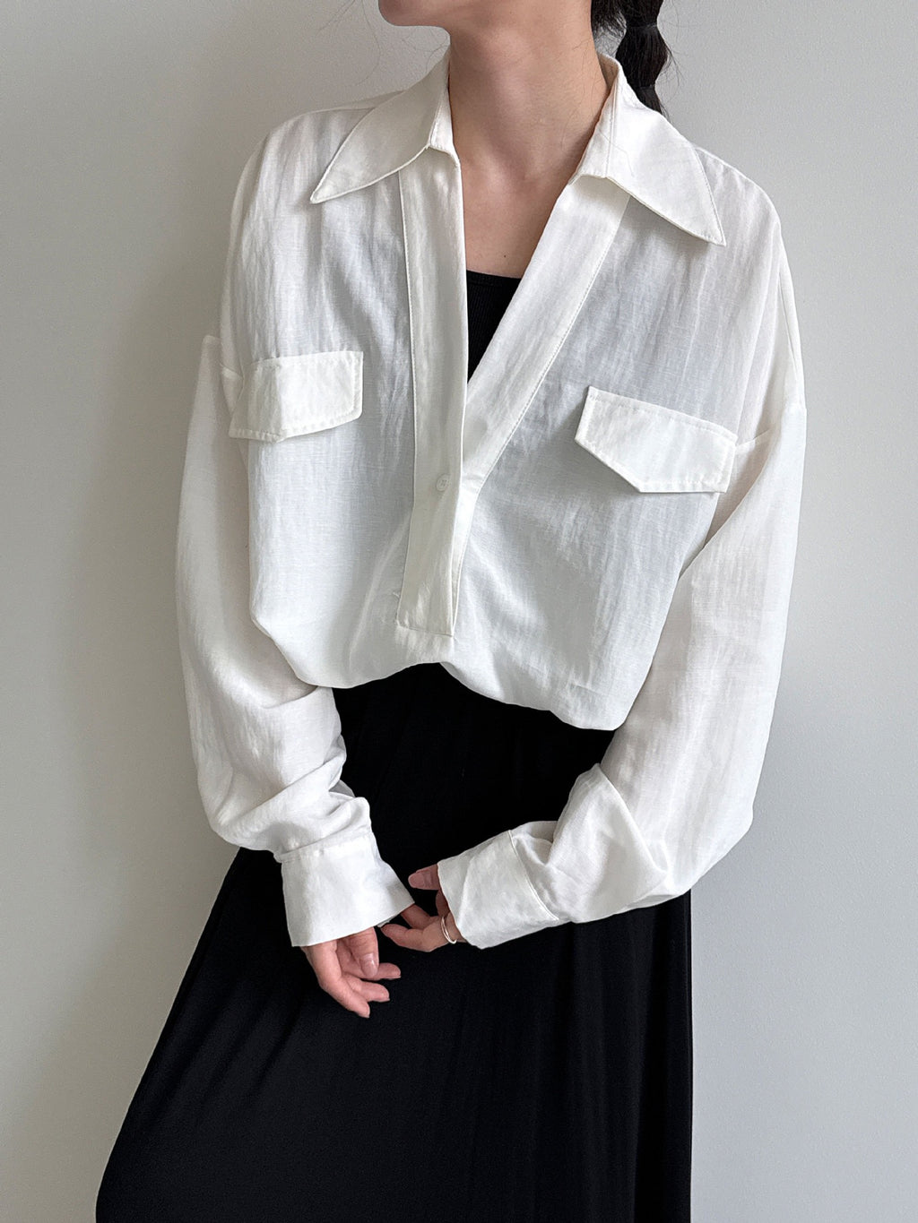 Loose V-neck Linen Shirt