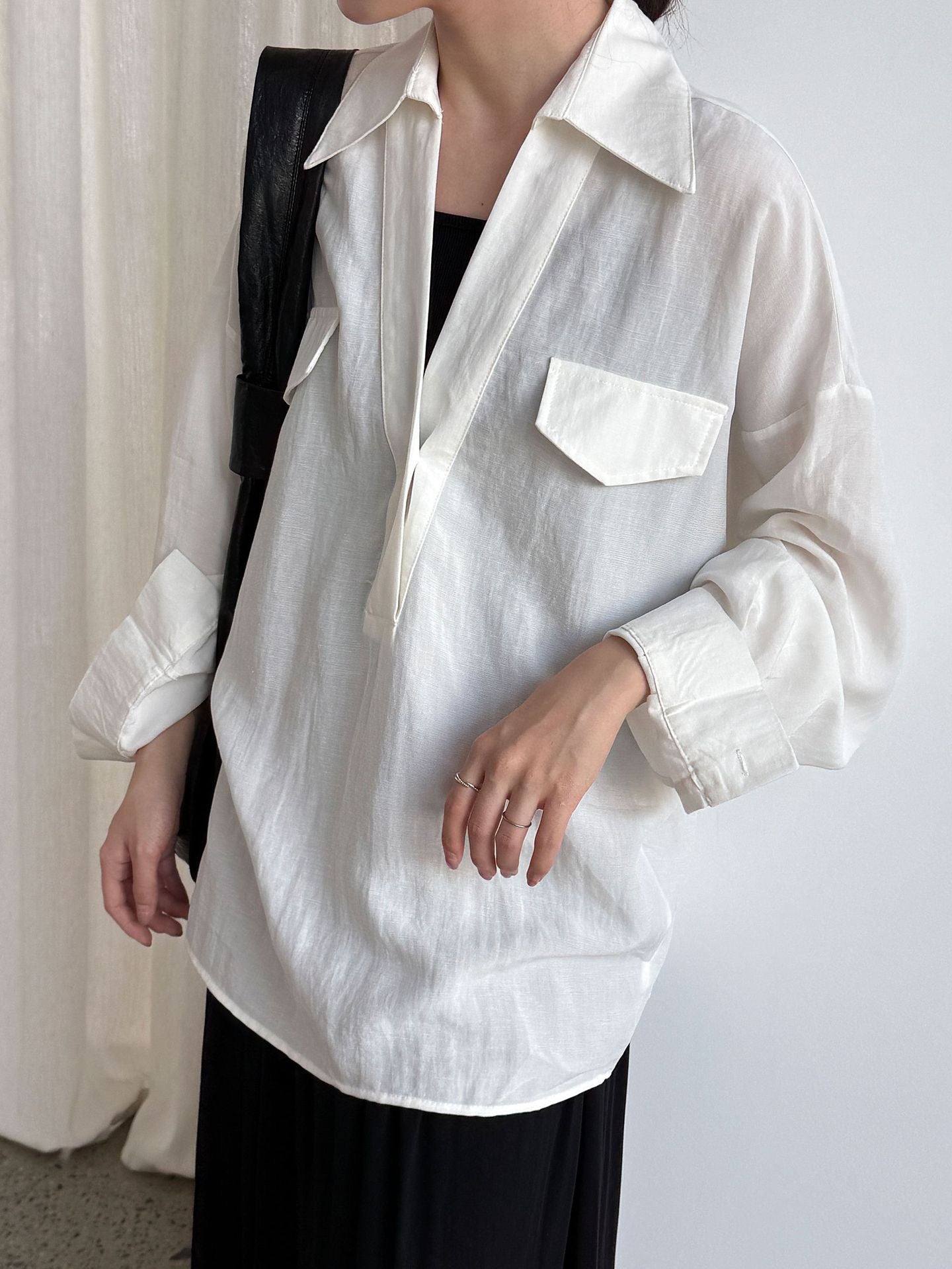 Loose V-neck Linen Shirt
