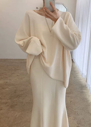 Soft Long-sleeved Sweatshirt & Hip-wrapped Fishtail Skirt Set by painevida
