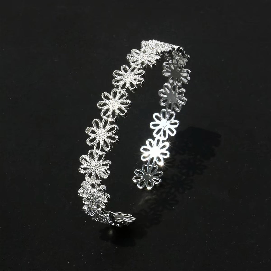 Lace-Carved Bangle | 18K Gold & Silver - PAINEVIDA