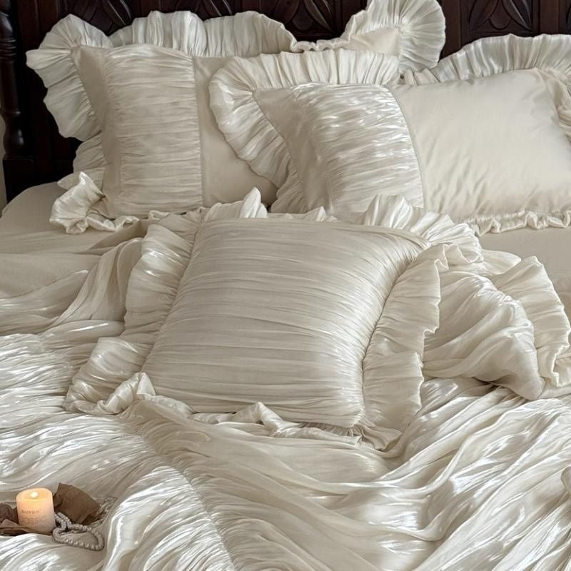 Silk White French Retro Cotton Four-piece Bedding Set - PAINEVIDA