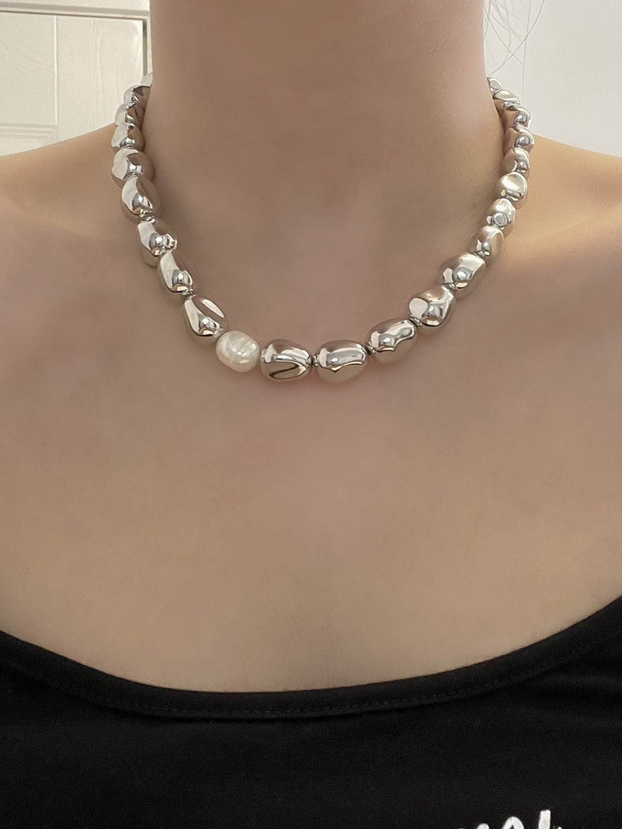 Metal Pearl Fashion Beaded Necklace by painevida