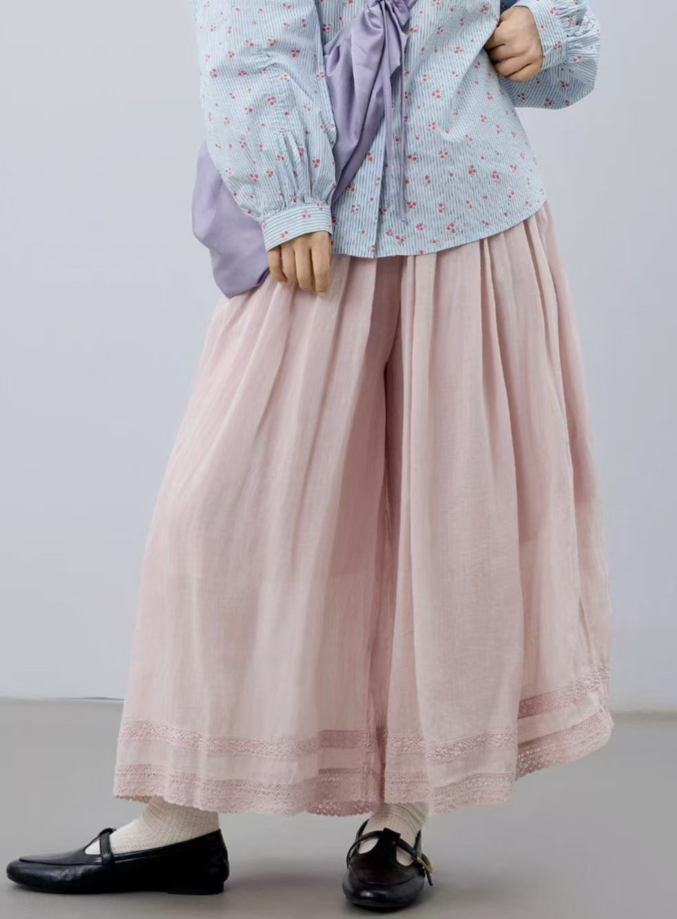 Double-layered Ramie Embroidered Straight-leg Cropped Trousers