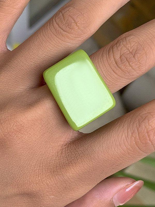 Original Stylish Resin 8 Colors Geometric Ring by painevida