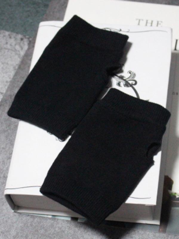 Simple Solid Color Knitting Gloves by painevida